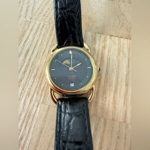 Rare vintage pulsar Galileo moon phase blue dial gold tone watch NEW BATTERY